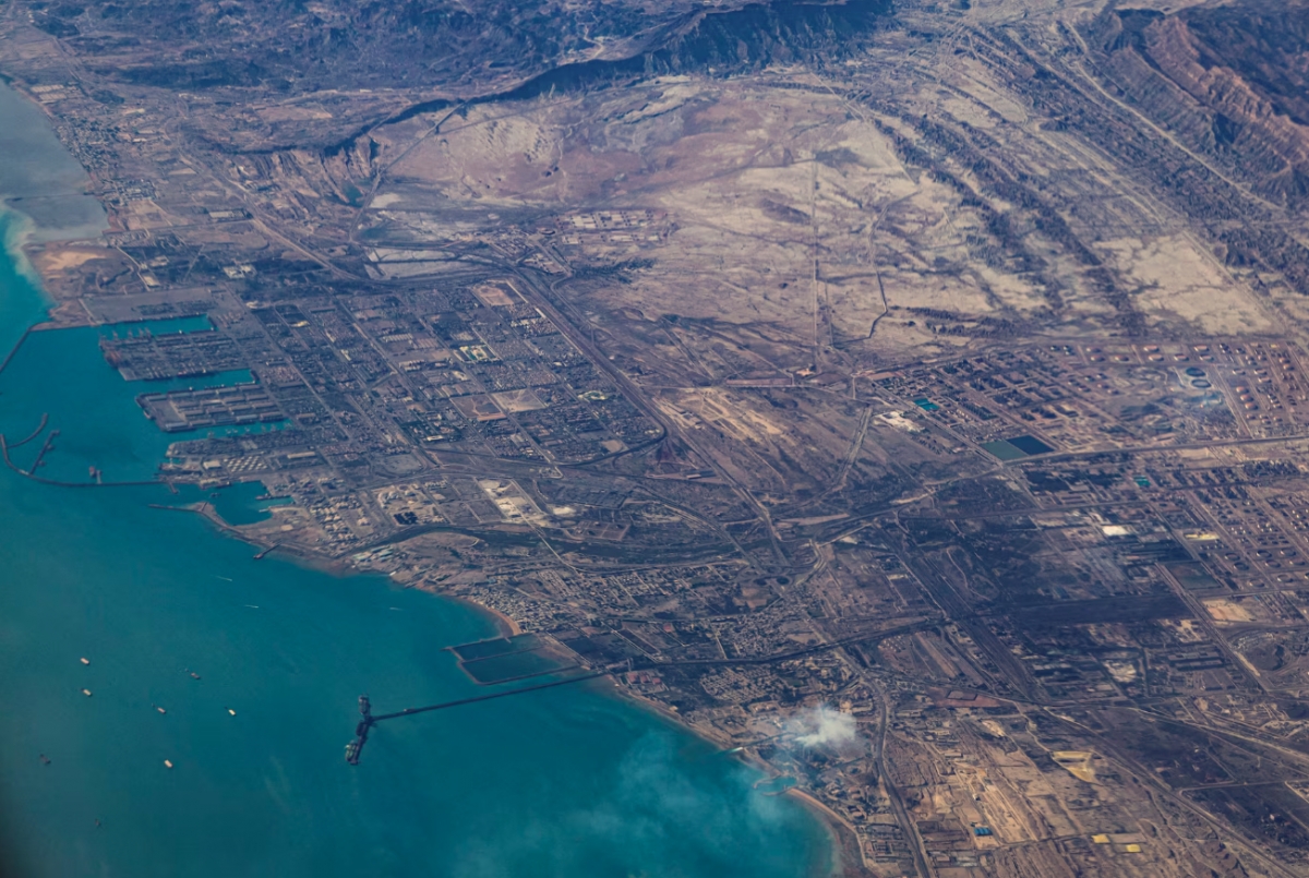 Nóng thế giới ngày 11/3: Mỹ dọa ra đòn "mạnh gấp 20 lần" nếu Iran chặn Hormuz